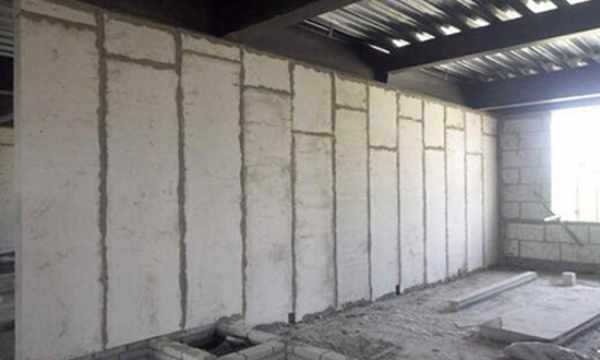 家庭裝修中的石棉建材 辨識、風險與應對指南